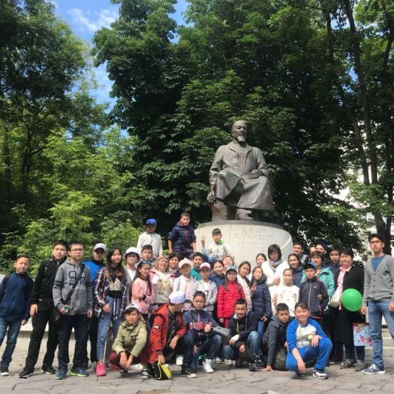 Лицейдің дарынды балалары әлемдік жарыстарда.