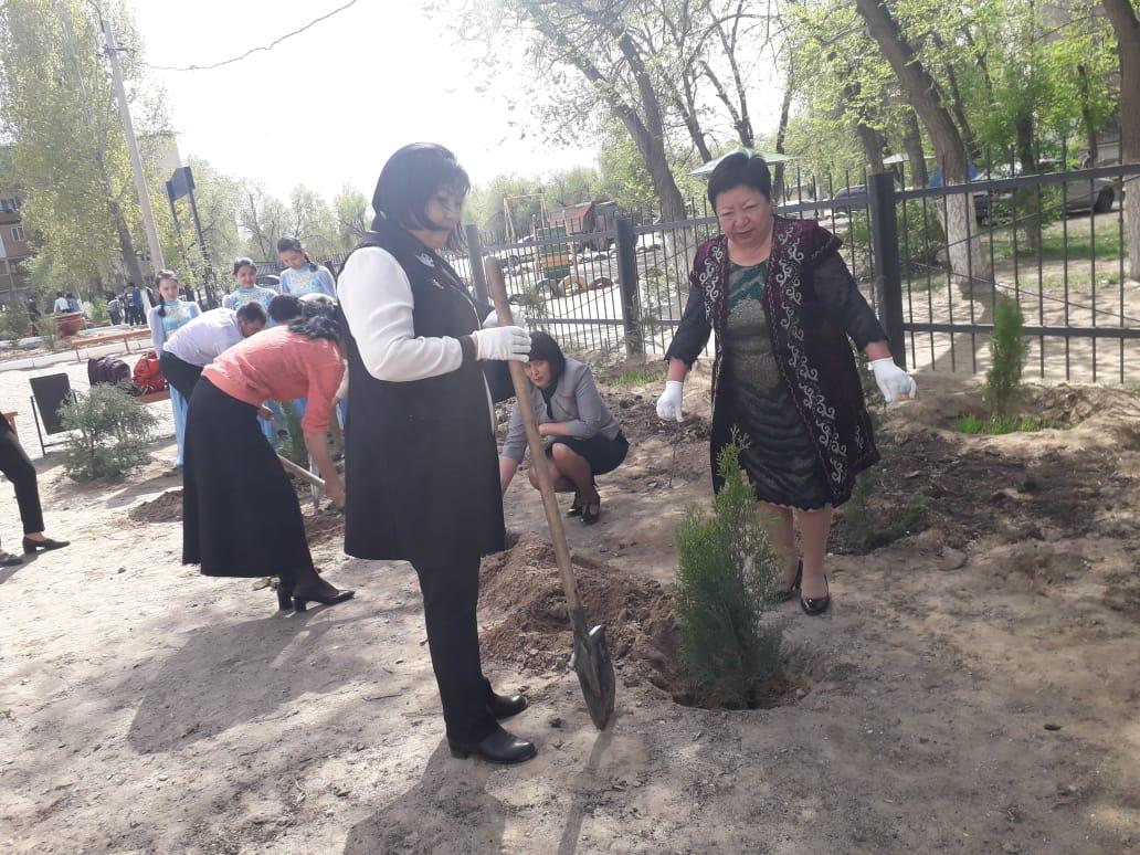 Бір тал кессең, он тал ек