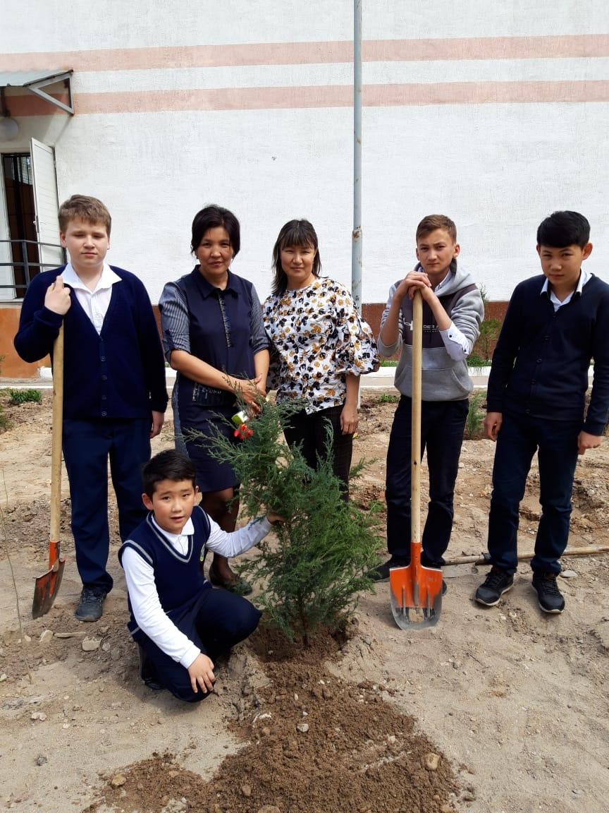 Бір тал кессең, он тал ек