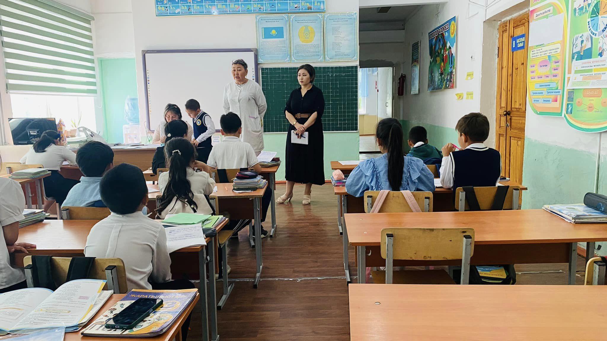 Жазғы демалыс алдында оқушыларға "Жаз мезгіліндегі қауіпсіздік ережелері мен КГЛ, қызылша ауруларының алдын алу жолдары" тақырыбында  түсіндіру жұмыстары жүргізілді.